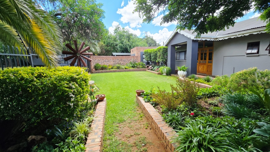 4 Bedroom Property for Sale in Universitas Free State